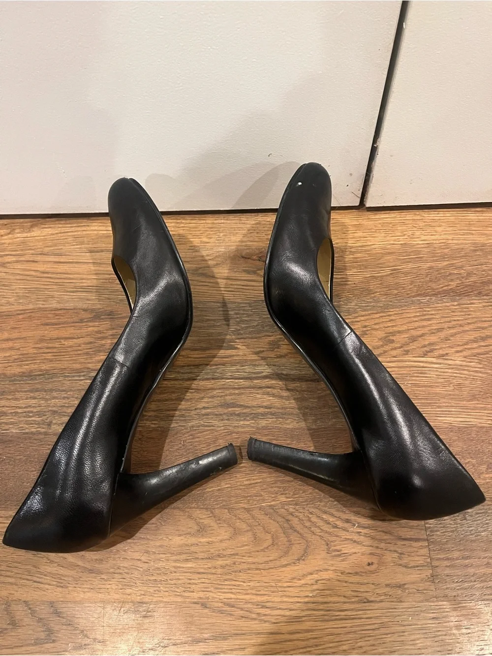 Lauren Ralph Lauren Classic Black Women's Leather Pumps 9.5B